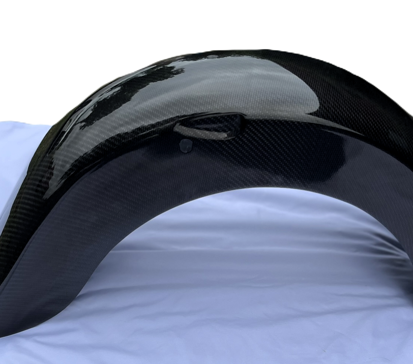 DTF True Carbon Fiber™ 2008 & Earlier Bagger Rear Fender